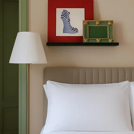 Serendipity - Colonne Apartment *